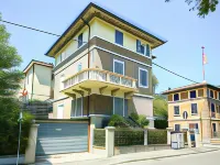 La Bella Modena Hotels near Modena Station