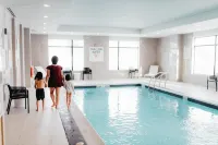 Holiday Inn Express SARNIA - POINT EDWARD by IHG - Swimmingpools