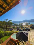Casa Amarela Hotels in Angra dos Reis