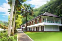 Lembah Permai Resort - parking