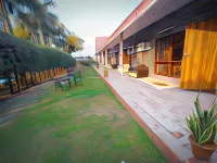 The Grand Aurra Resorts Hotels in Palwalin piirikunta