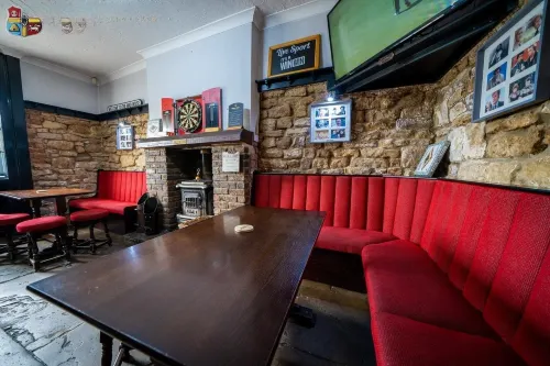 The Oddfellows Arms Hotels in Huddleston with Newthorpe