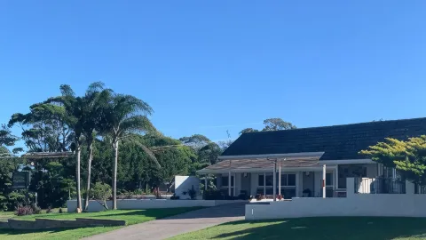 อูลาดุลลาโมเต็ล in Ulladulla