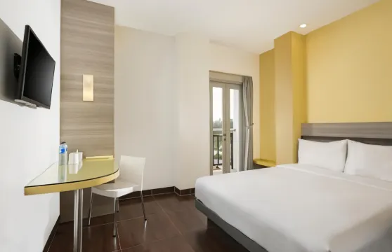 朋庫盧艾瑪利斯酒店