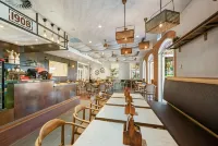 Loxton Community Hotel Motel Các khách sạn ở Loxton
