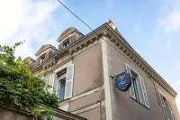 Hôtel du Mail Hotels near University of Angers