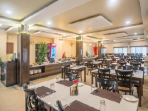 Viceroy Beach and Spa Resort โรงแรมในมณฑรมุณี