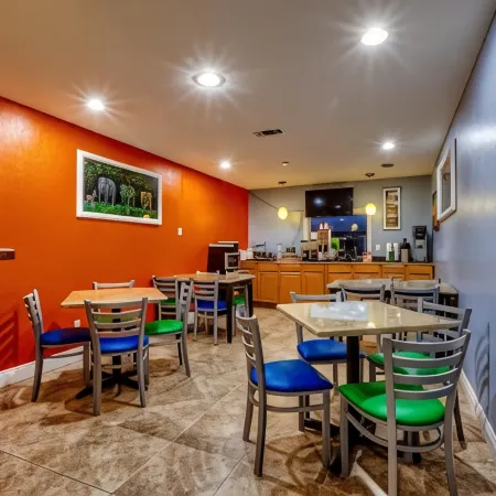 Fort Davis Inn & RV Park