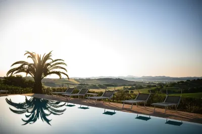 Poggio Antico Hotel a Monte San Vito