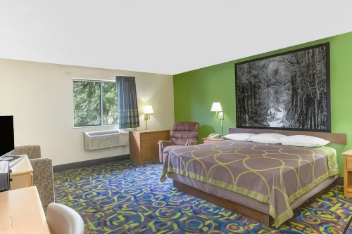 Super 8 by Wyndham Radford VA Hotels in Radford