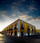 Hotel Plaza Colonial