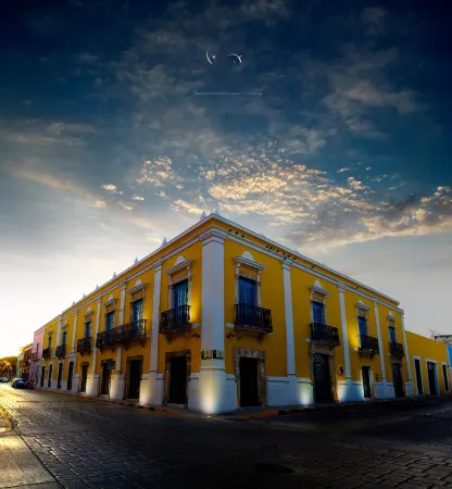 Hotel Plaza Colonial