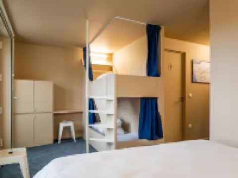 ピープル ホステル - ツアー トゥールのホテル