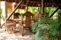 فورست كوتيدجز فنادق في 