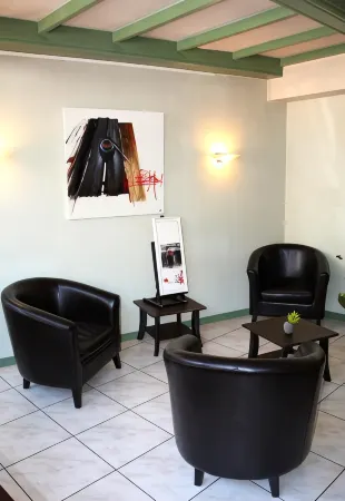 Logis Hôtel Restaurant du Midi - Rodez Centre