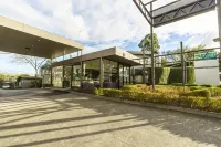 Beaumont Kew Hotels in Kew