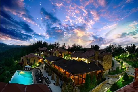 Aurora Resort & Spa