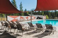 Noon Lodge Hotels in Fawnskin