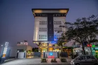 Zip By Spree Hotels Ranjangaon - 2-Star
