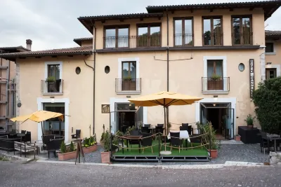 Hotel 99 Cannelle Hôtels à : 