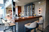 Cannery Pier Hotel & Spa - 5-Star