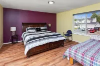 2 Bedroom 2 Bathroom Home Near Anchorage Golf Course and Zoo Hotels near Flattop Mountain
