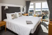 Hotel Cristina Hotels in St Lawrence