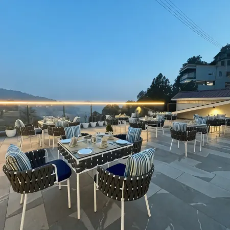 Arnisa Kasauli - A Boutique Hotel