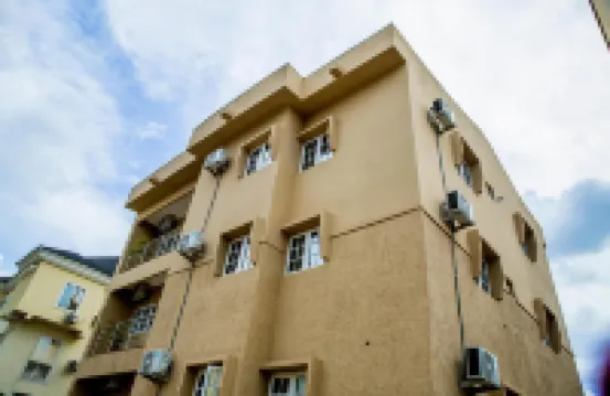 加爾基坦尼斯廣場公寓 酒店