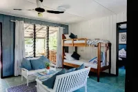 Turtle Bay Lodge فنادق في Dany Island