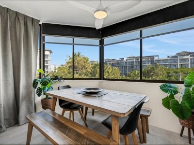 Mylos Holiday Apartments