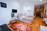 Calda Homestay Syariah Hotels in Parongpong