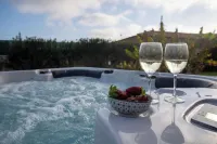 Villa Seaside - Beach Retreat with Jacuzzi - Villas