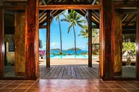Royal Bora Bora Hotels in Anau