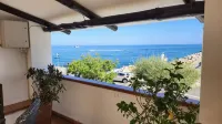 Hotel Pop - Ocean View