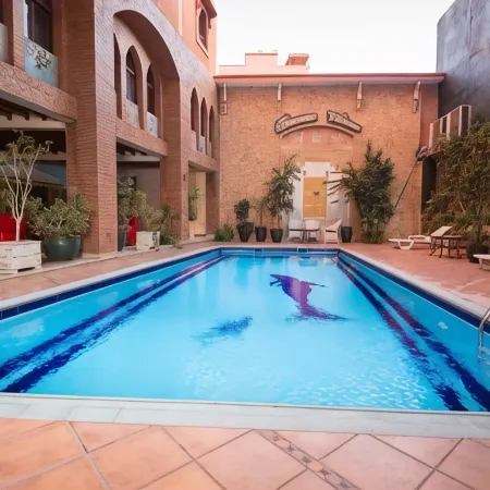 Hotel Al Kabir