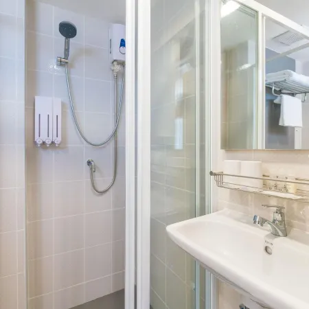 Koon Hotel Sukhumvit