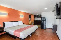 Motel 6 Troutville, VA