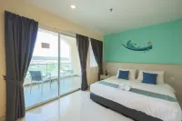AnyLodge Waterfront Marina Island Pangkor