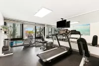 Best Western Yacht Harbor Hotel