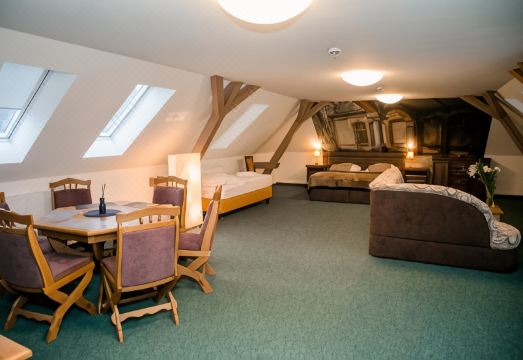 호텔 칼리스키 객실