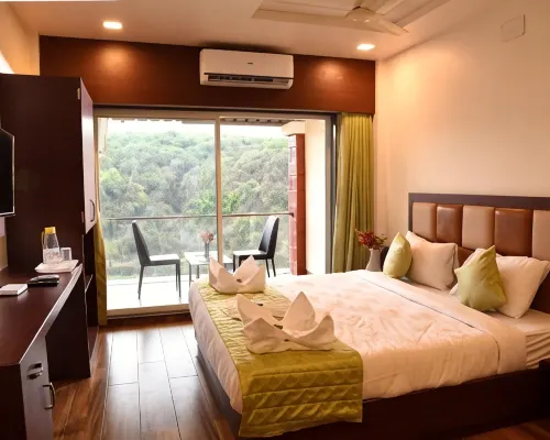 Khushi Riverside Resort & Spa Hotels in Avakali