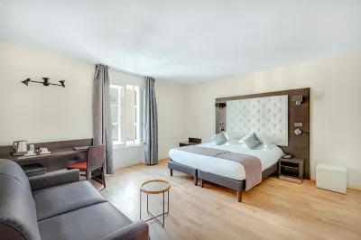 Best Western le Marquis de La Baume Các khách sạn gần Jardins de la Fontaine
