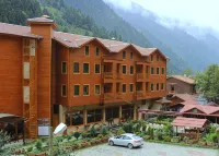 Inanlar Deluxe Hotel & Bungalow