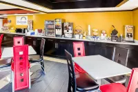 Days Inn by Wyndham Little Rock/Medical Center - Parkering