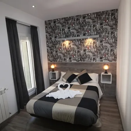 Hostal MH Fuencarral