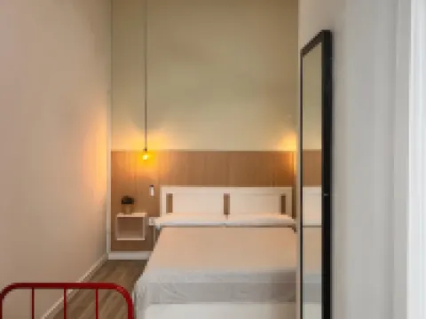 馬德里之路青年旅館 馬德里酒店