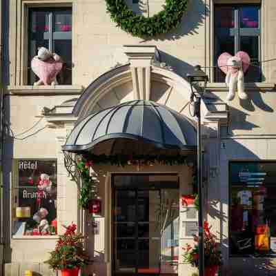 The Originals Boutique, Hôtel Le Londres, Saumur Hotel Exterior
