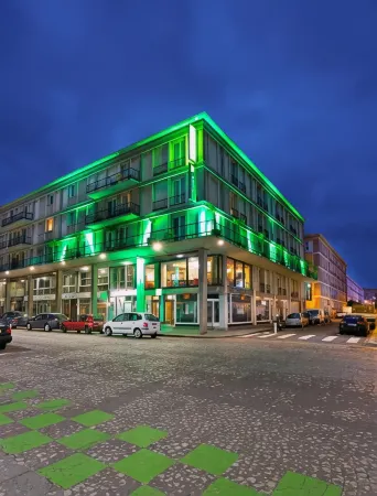 Ibis Styles le Havre Centre Auguste Perret Отели рядом с достопримечательностью «Католическа катедрала на Хавър»