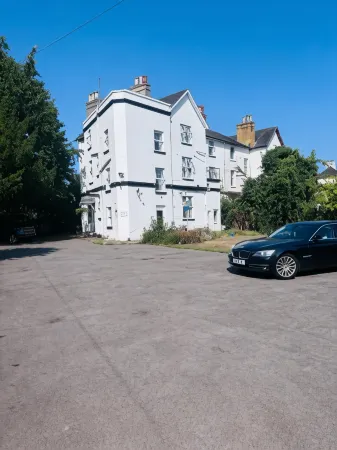 Crescent Hotel Отели рядом с достопримечательностью «Оракл»